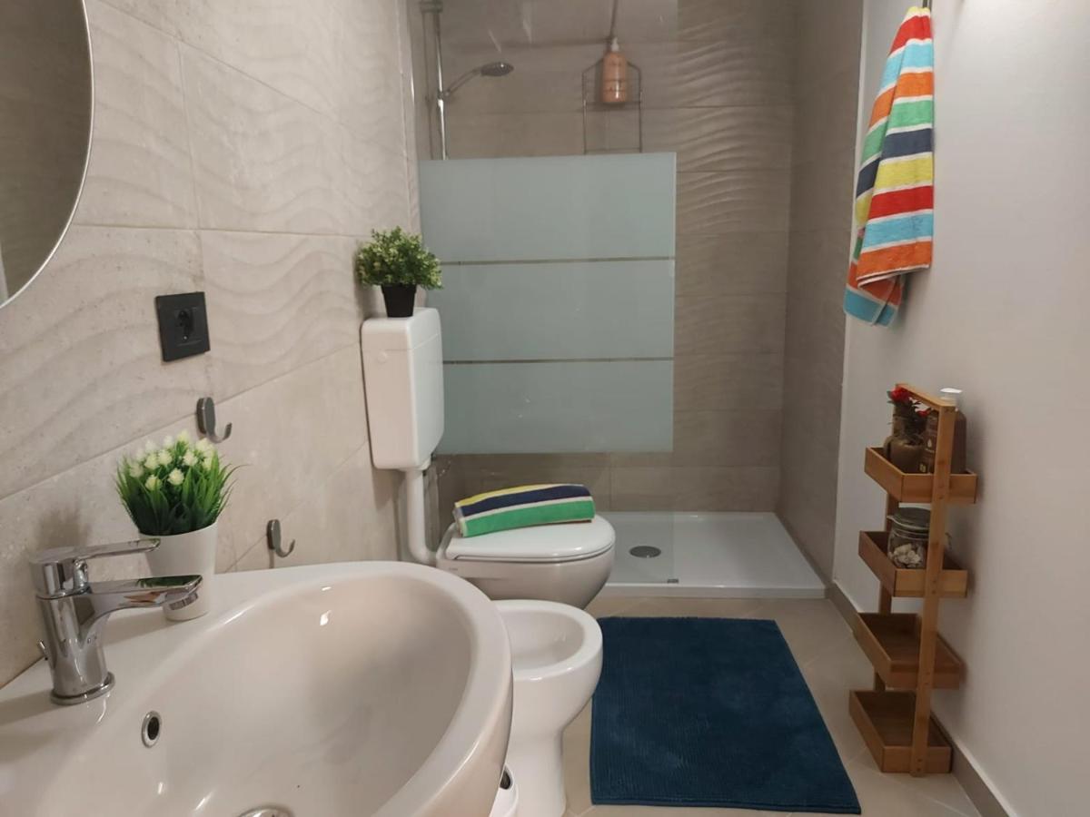 Bnbook-Villa Molinari Milano Eksteriør billede
