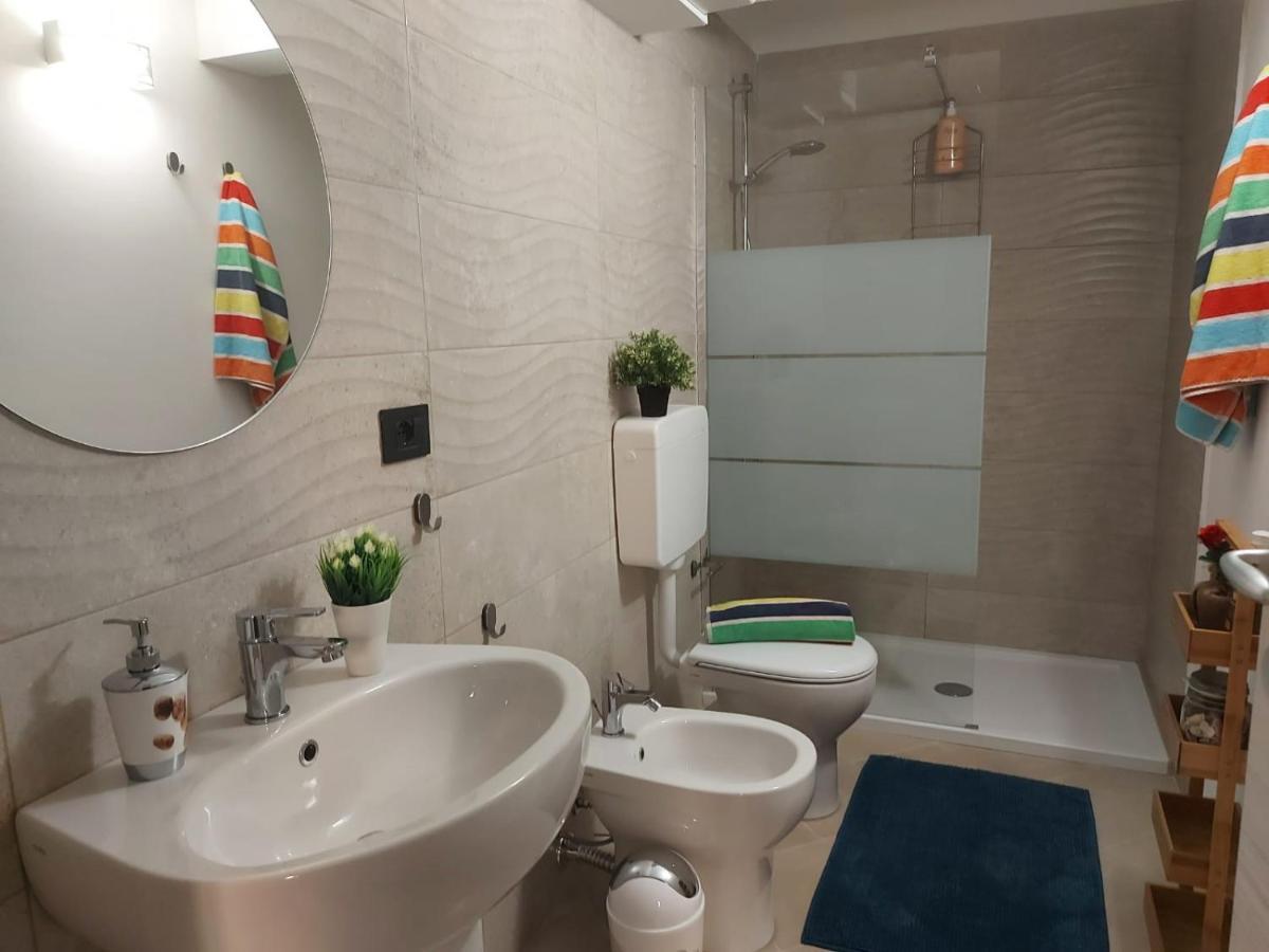 Bnbook-Villa Molinari Milano Eksteriør billede